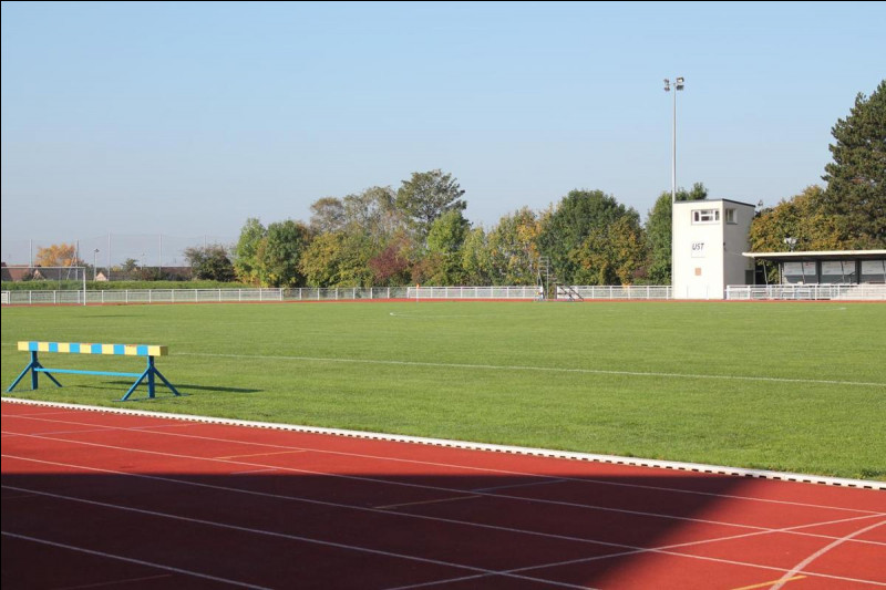 Quel est ce stade de la région en photo ?