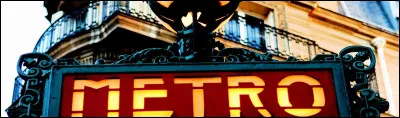 Comment étaient les tickets du métro parisien avant de devenir blancs ?