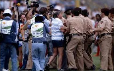 De quelle manière un but, lors de France-Koweït à la CDM 1982, fut-il annulé ?
