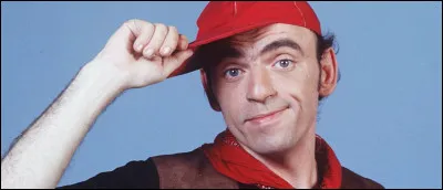 Dans le sketch d'Élie Kakou "le Kakou" dans quelle boîte de nuit marseillaise se situe l'histoire ?