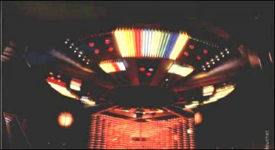 Quel est le nom de la boîte de nuit située à Aix-en-Provence créée par le mafieux marseillais Zampa dans les année 80 ?