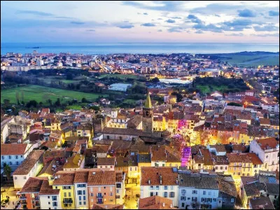 Qui sont les habitants de Fréjus ?