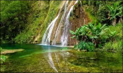Frontières maritimes - L'île la plus proche de Haïti est :