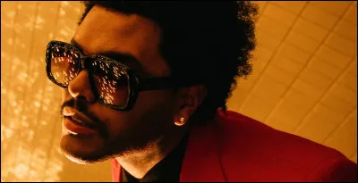 Qui est l'interprète de "Blinding Lights" ?