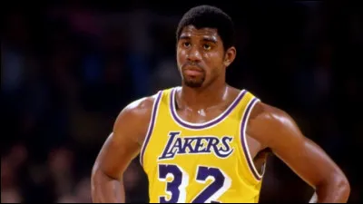 "Lyrically, that shit is Magic : 32". Quel rappeur &eacute;voque Magic Johnson dans un couplet plein d'egotrip ?