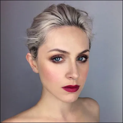 Qui est "unnie" (en raison de son âge) dans le groupe ?