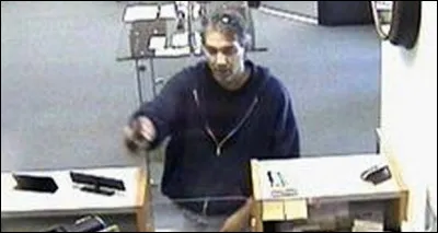 En 1955 à Pittsburgh, un homme cherche à braquer une banque le visage à découvert et aspergé de citron, pensant qu'il pouvait se rendre invisible aux caméras avec le jus du fruit comme lorsque l'on écrit des messages secrets. Comment appelle-t-on cet effet de surconfiance alors que l'on ne connait que peu de choses sur un sujet ?