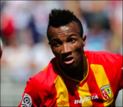 Où joue Jean-Philippe Gbamin ?
