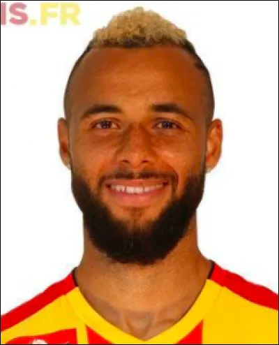 Où joue John Bostock ?