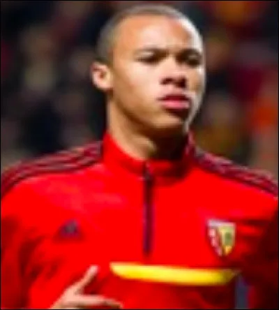 Où joue Marcel Tisserand ?