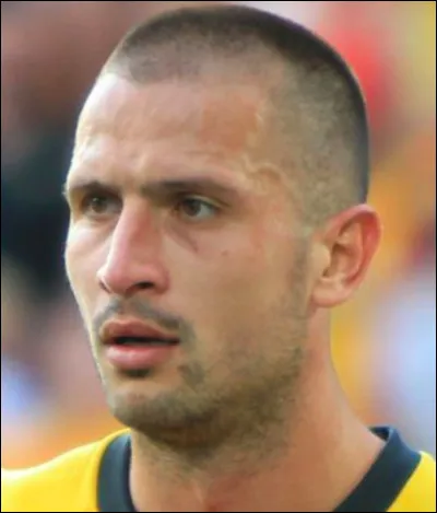 Où joue Duan Cvetinović ?