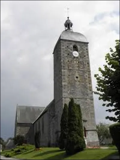 Voici l'église Notre-Dame d'Aucey-la-Plaine. Village Manchot, il se situe dans l'ancienne région ...