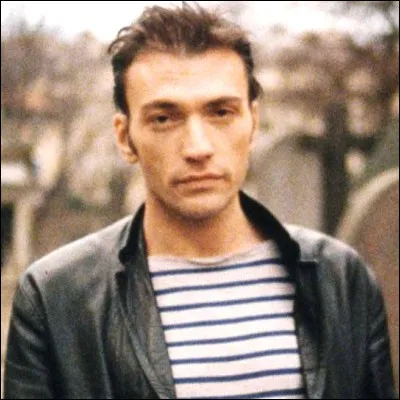 Quel groupe de rock fran&ccedil;ais, interpr&egrave;te de "Cherchez le gar&ccedil;on", avait pour chanteur Daniel Darc ?