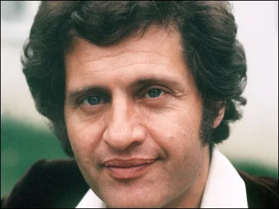 Quelle viennoiserie enchantait les papilles de Joe Dassin en 1969 ?