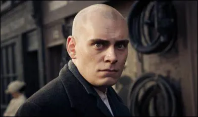 Qu'est-ce qui a causé des traumatismes chez Danny, l'amenant à tuer un homme dans la rue ?