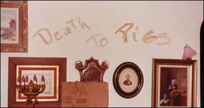 En 1969, quel actrice américaine, épouse de Roman Polanski, est assassinée par des satanistes fanatiques ?