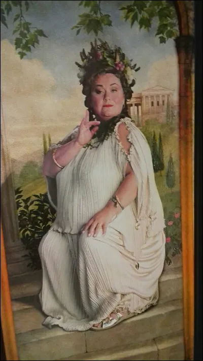 Combien de griffures a le portrait de la Grosse Dame quand elle se fait attaquer par Sirius Black ?