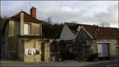 Nous sommes maintenant dans le Grand-Est, à Cormoyeux. Commune de l'arrondissement d'Épernay, elle se situe dans le département ...