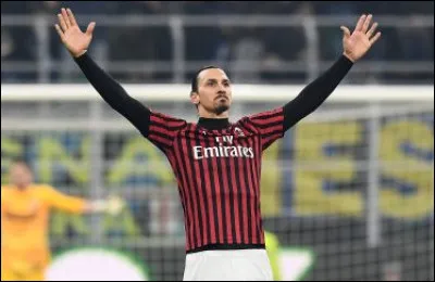 Combien de championnats de Ligue 1 Zlatan Ibrahimović a-t-il remportés avec le PSG ?