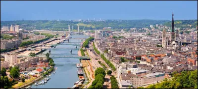 Je suis le chef-lieu de cette région.