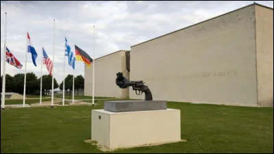 Ce monument est consacré à l'histoire du XXᵉ siècle.