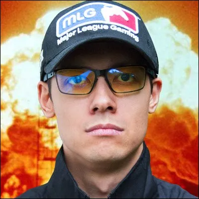 Plus compliqu&eacute;.Qui est ce youtubeur ?