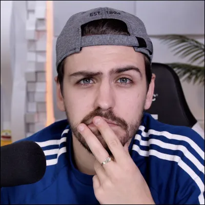 Qui est ce youtubeur ?