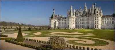 Quel(le)s régions/départements sont connu(e)s pour leurs châteaux de la Renaissance ?