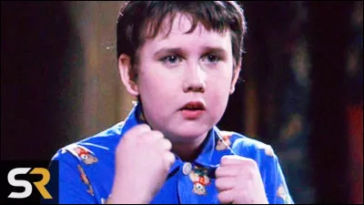 Pourquoi Neville est-il en colère contre Harry après son combat contre Malefoy ?