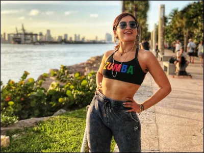 Quel est le nom de ce mannequin ?