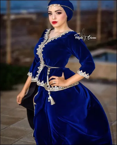 Quel est le nom de ce mannequin ?