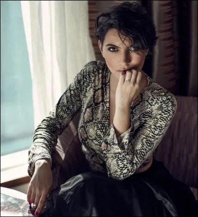 Quel est le nom de ce mannequin ?