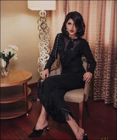 Quel est le nom de ce mannequin ?