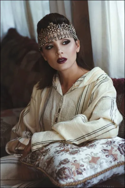 Quel est le nom de ce mannequin ?