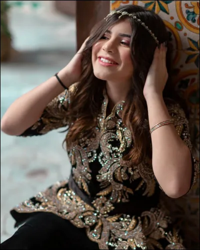 Quel est le nom de ce mannequin ?