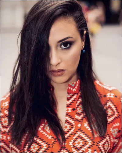 Quel est le nom de ce mannequin ?