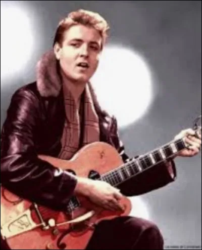 ''Summertime Blues'' d'Eddie Cochran a été adapté en français. Quel en fut le titre et l'interprète ?