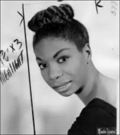 ''My Baby Just Cares for Me'' de Nina Simone a été utilisé pour la pub d'un parfum d'une marque qui avait choisi Carole Bouquet comme égérie. Quel est ce parfum ?