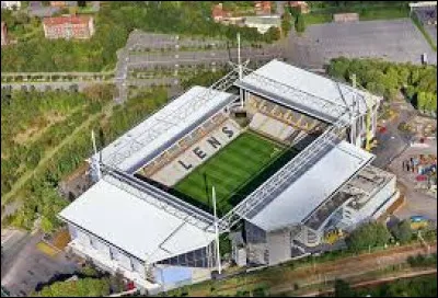 Dans quel stade le club joue-t-il depuis 1938 (renommé en 2012) ?