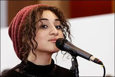 Neïla s'inscrira au concours...