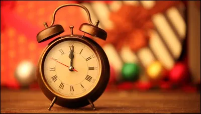 Lorsque l'alarme retentit, annon&ccedil;ant le d&eacute;but d'un round, quelle phrase mythique r&eacute;sonne avant le d&eacute;marrage de la vid&eacute;o de pr&eacute;sentation de Cookie Kunty ?