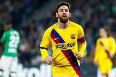 Il joue avec Barcelone depuis 9 ans.