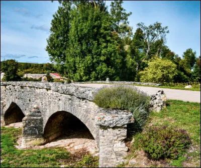 Vestige des temps Romain, où se situe ce pont ?