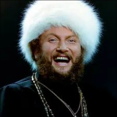 1969 > Celui-ci nous a quitté en 2008, mais certains de ces tubes aux effluves slaves ("Le Kazatchok", etc.) ont été largement repris. Quel était son nom, celui de l'un de ses titres favoris et sa nationalité ?