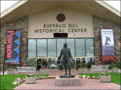 Quelle est cette ville du Wyoming, fondée e 1886 par William Frederick Cody alias Buffalo Bill ?