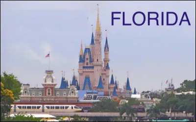 Quelle est cette ville de Floride fondée en 1875, centre des complexes de loisirs Walt Disney Resort et Universal Orlando Resort ?