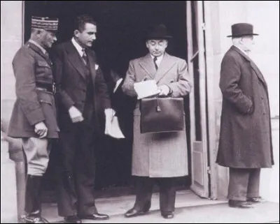 Qui est alors, ce 10 mai, à la tête du gouvernement français ?