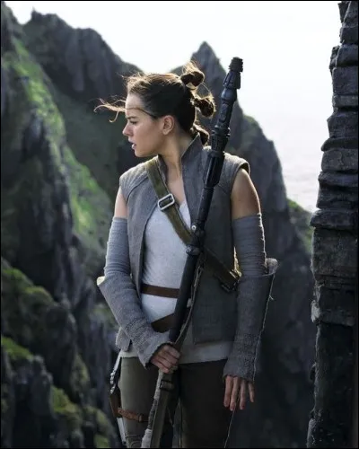 Combien de sabres laser Rey a-t-elle utilisés ?