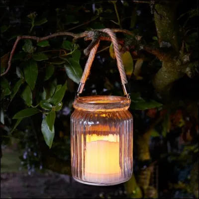 Ta lanterne a été créé.
Y a-t-il une faute dans ma phrase ?