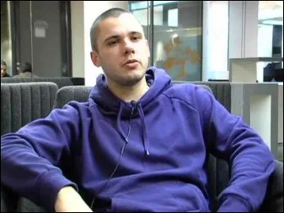 Quel âge avait Orelsan dans le morceau ''Différent'' ?